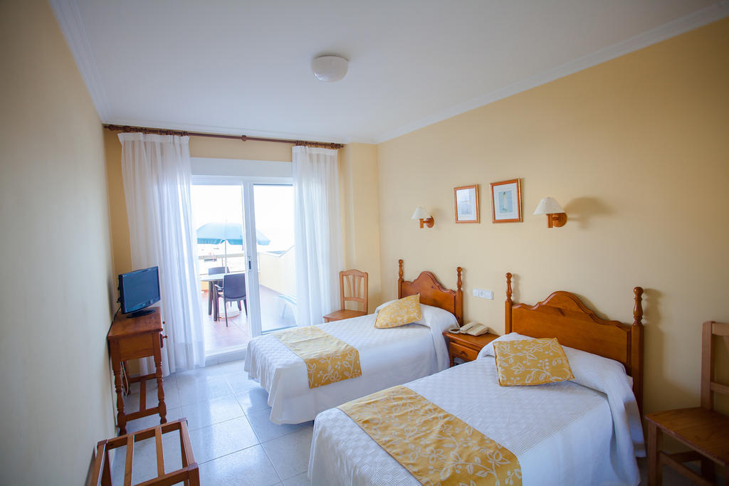 Hotel Martin Esperanza Портоново Номер фото